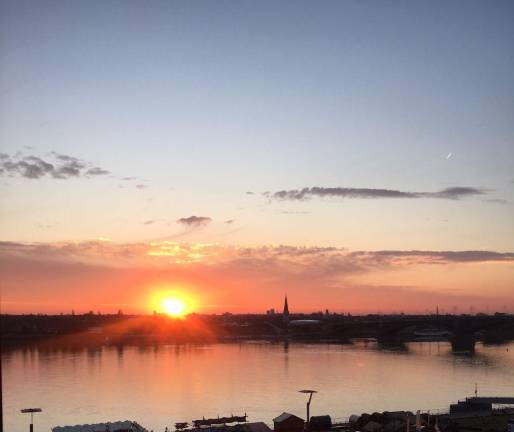 Guten Morgen Wiesbaden MO-FR 1 imagen sonnenaufgang mainz 182 199186 20190802162322